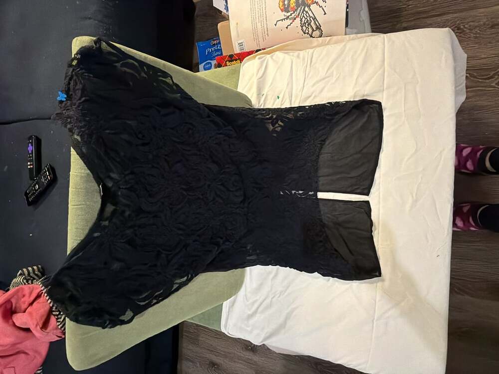 Zara Basic T-Shirt Size S Black Lace Top